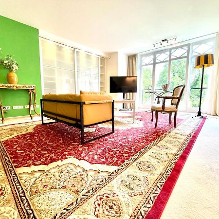 Doppelzimmer Gartenblick Villa Julian Aurich Eksteriør bilde